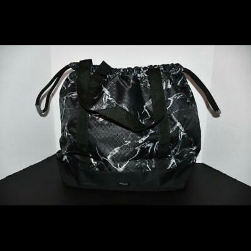 Cinch Utility Tote - Midnight Marble & 2 on the go pouches